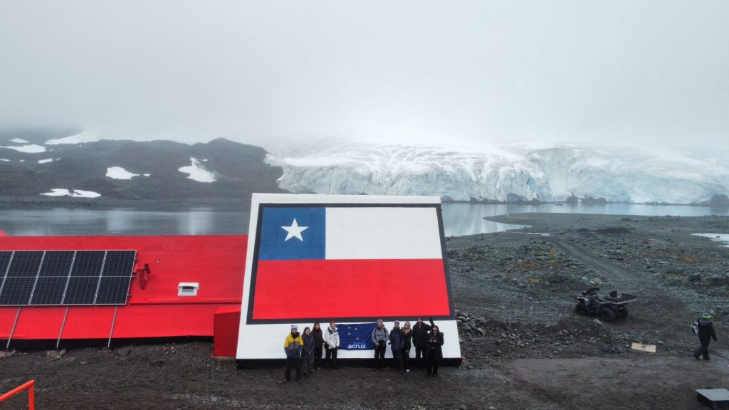 Primera operación médica en el Antártida, realiza 1.600 servicios
