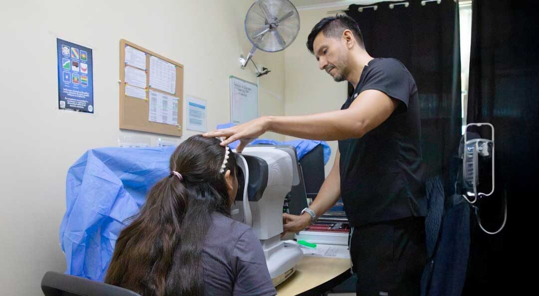 Operativos médicos gratuitos benefician a la región